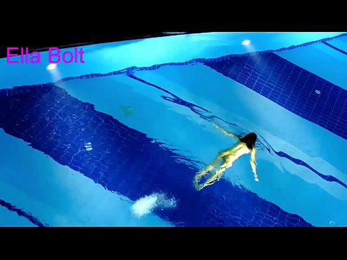 ❤️ No puedo dejar de mirar, joven rubia pillada nadando desnuda en la piscina del complejo ELLA BOLT ❤ Porno bonito en es.mkdou33miass.ru ❌️
