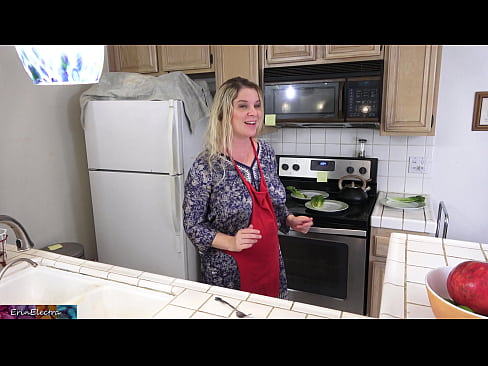 ❤️ Madrastra ordeñándole en la cocina antes de su cita ❤ Porno bonito en es.mkdou33miass.ru ❌️